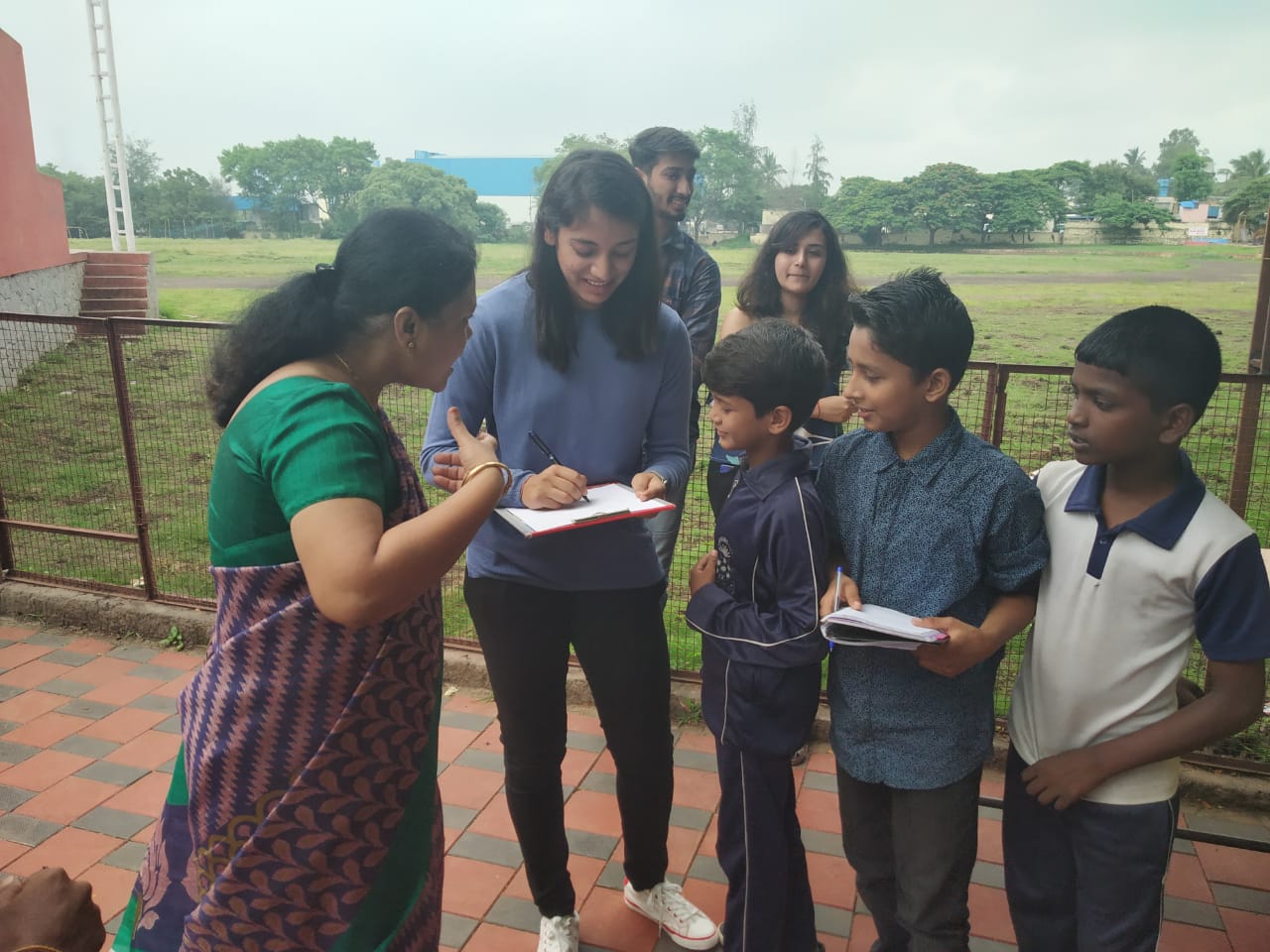 Smriti Manadhana Visited School